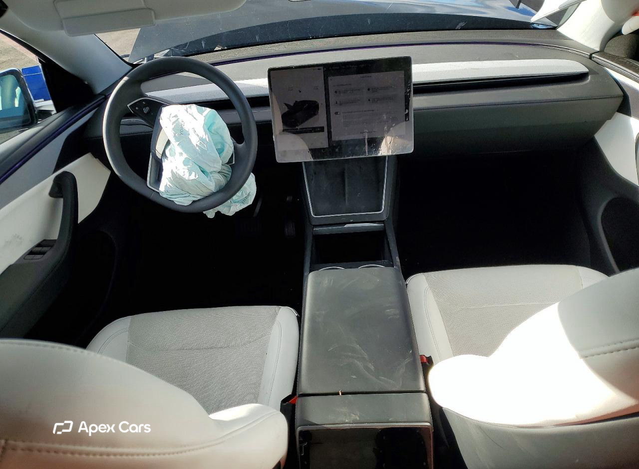 Tesla Model Y 2026