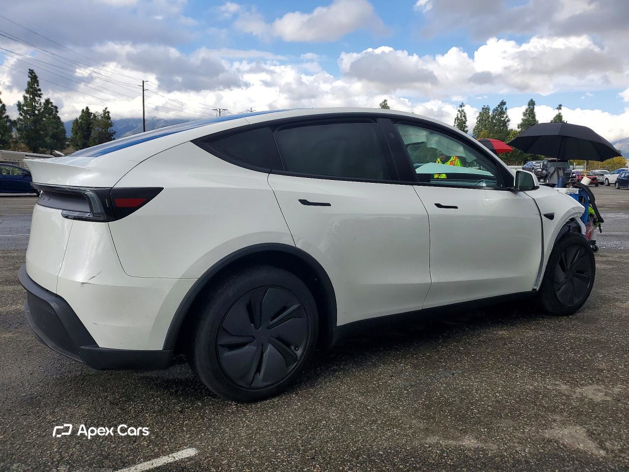 Tesla Model Y 2026