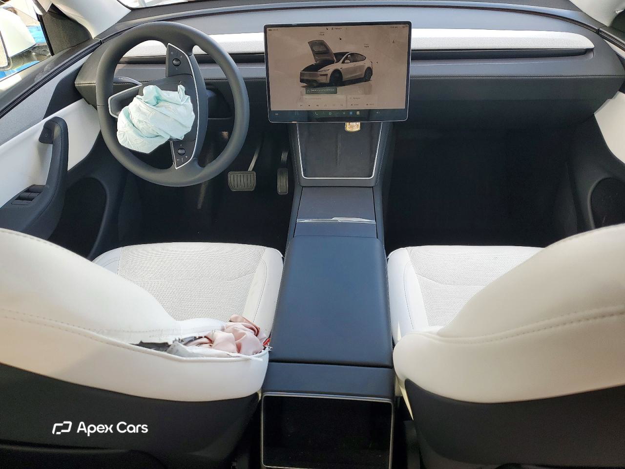 Tesla Model Y 2026
