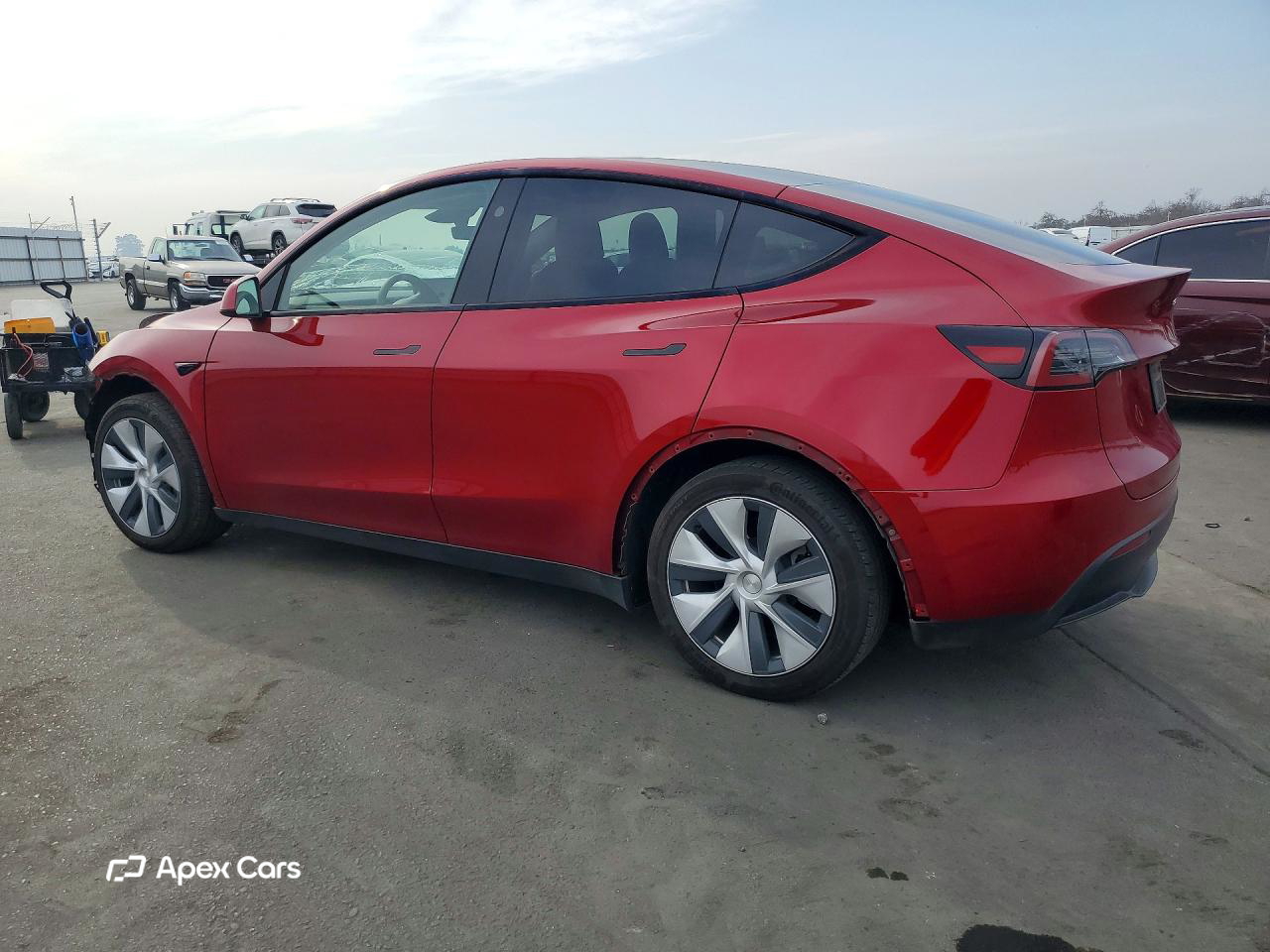 Tesla Model Y 2024
