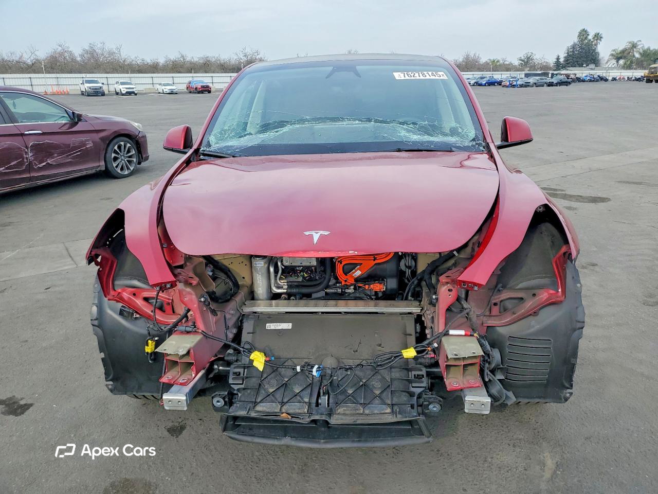 Tesla Model Y 2024