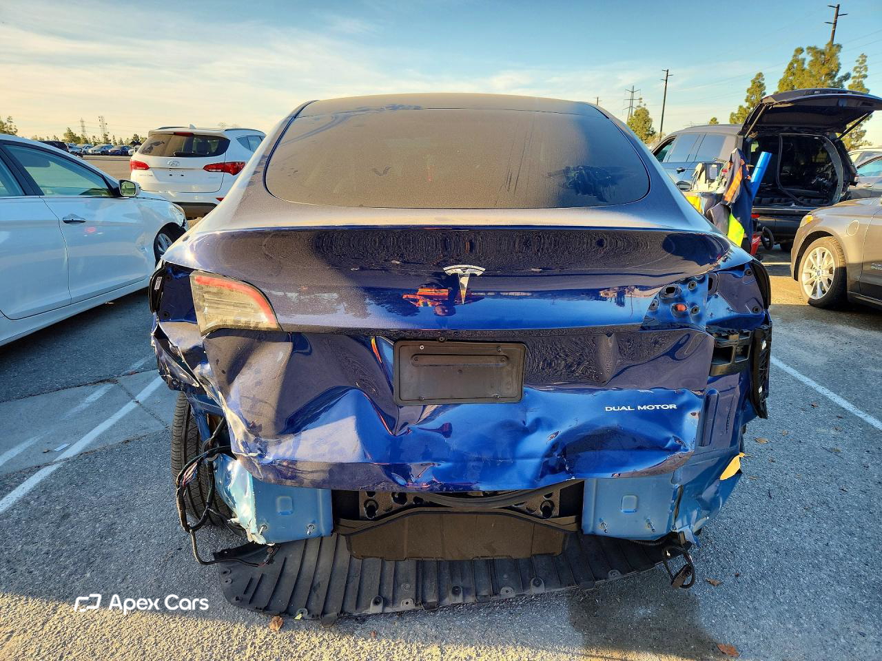 Tesla Model Y 2023
