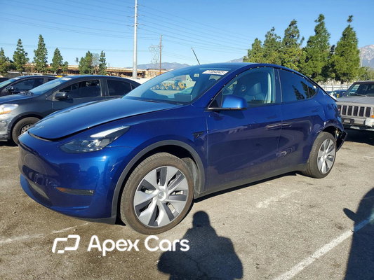 Tesla Model Y 2023 - Image 1 of 12