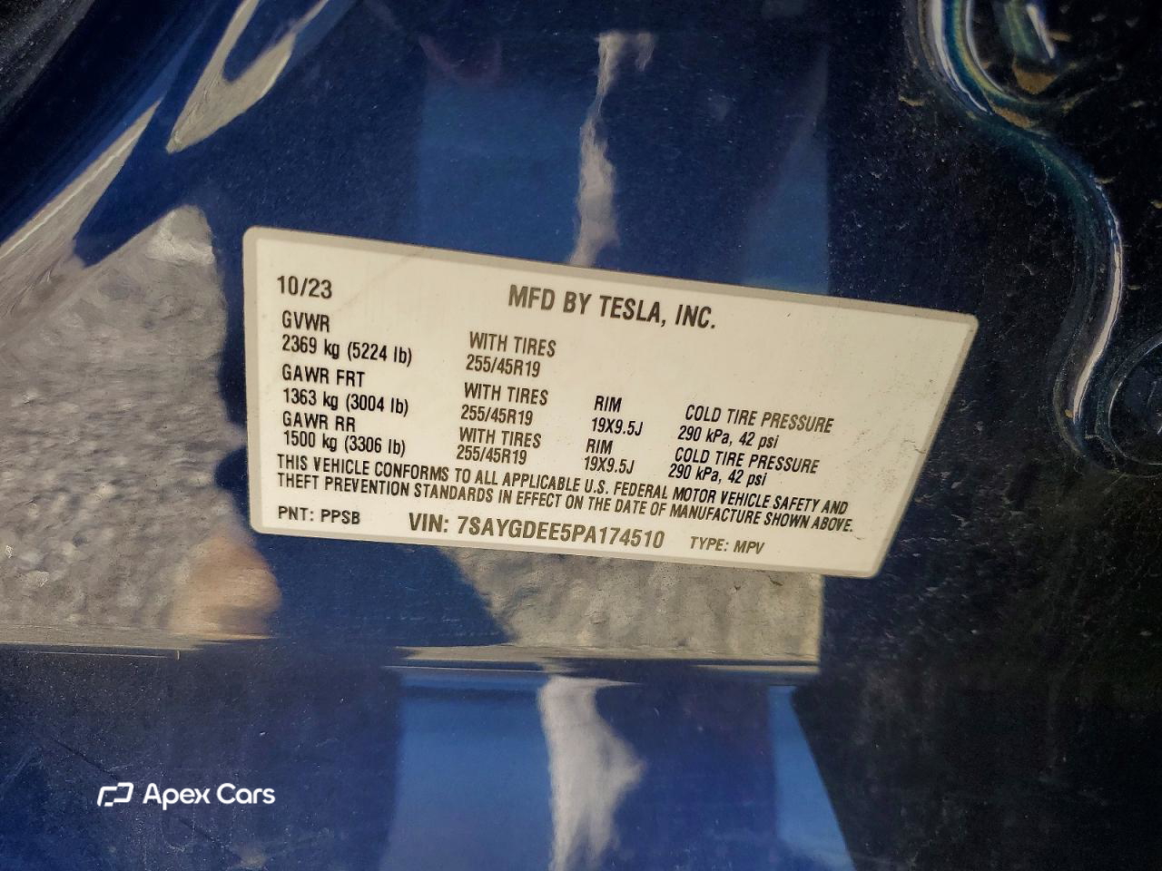 Tesla Model Y 2023