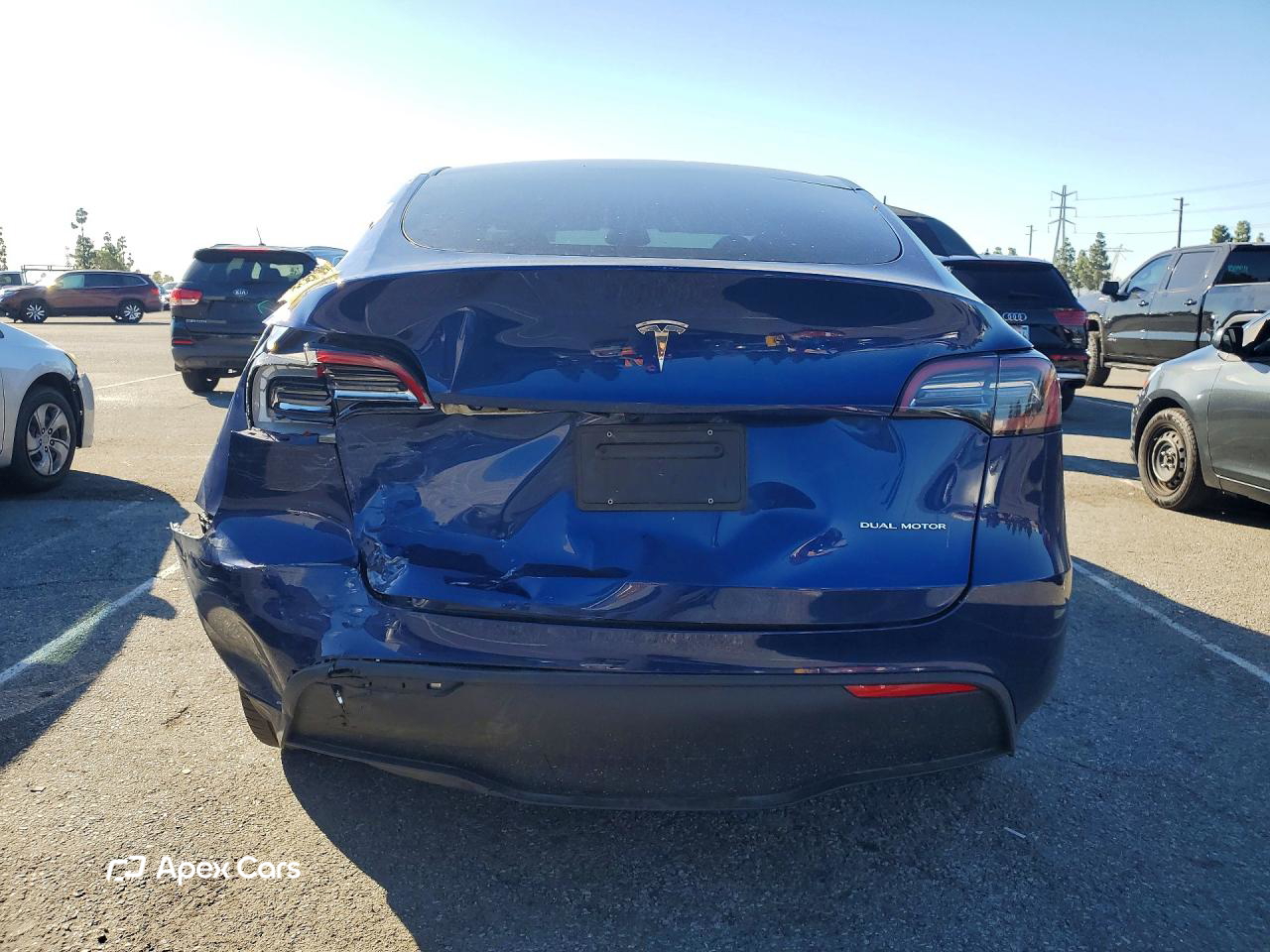 Tesla Model Y 2023