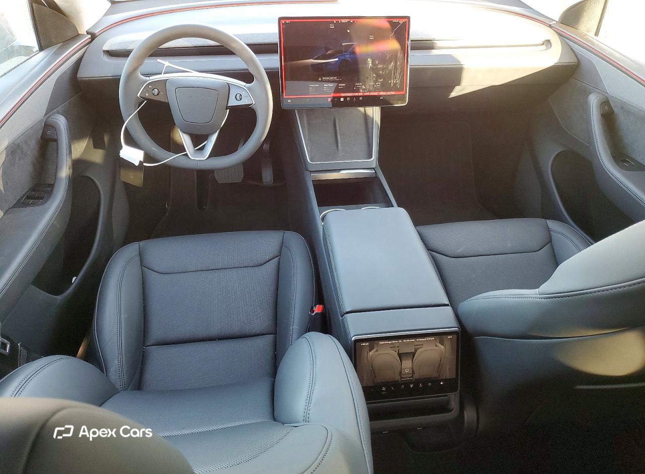 Tesla Model Y 2026