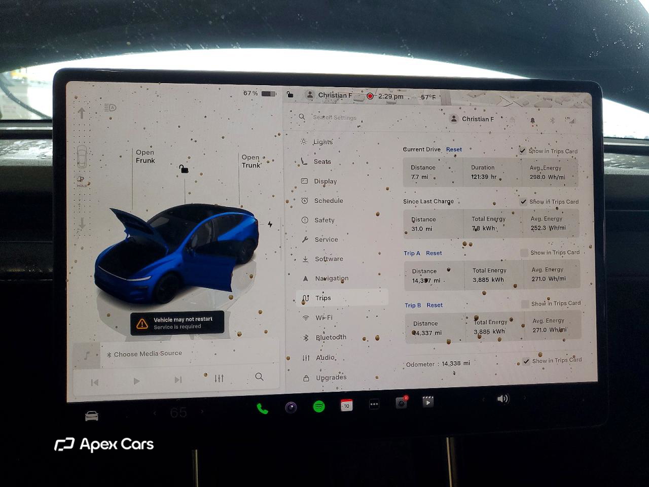 Tesla Model Y 2026