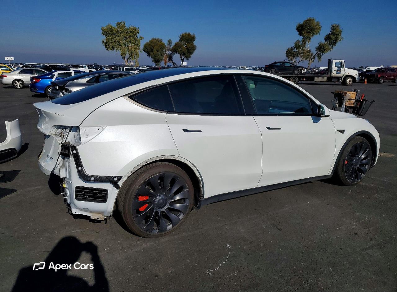 Tesla Model Y 2023