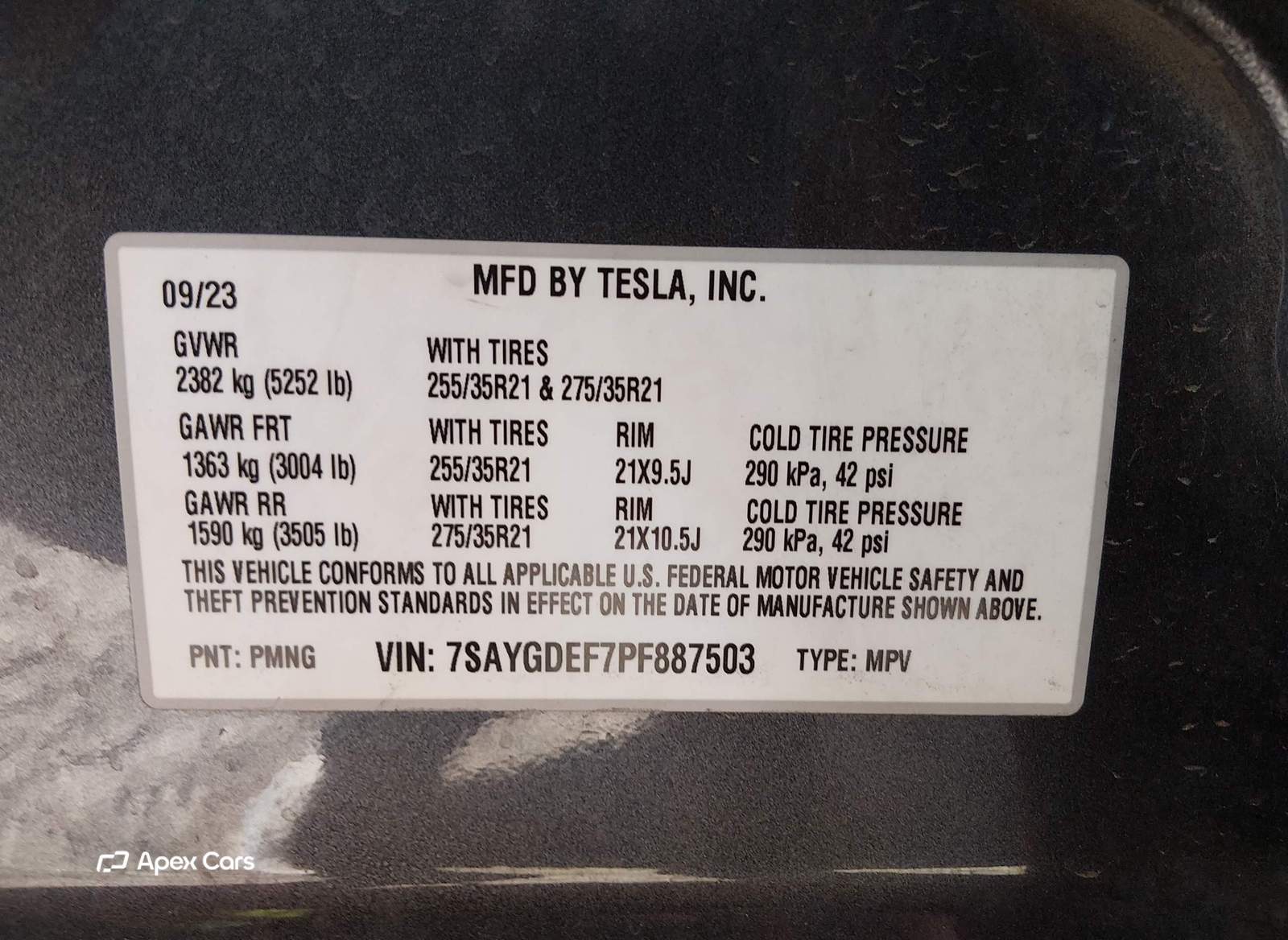 Tesla Model Y 2023