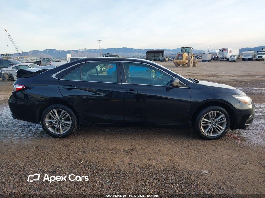 Toyota Camry 2015