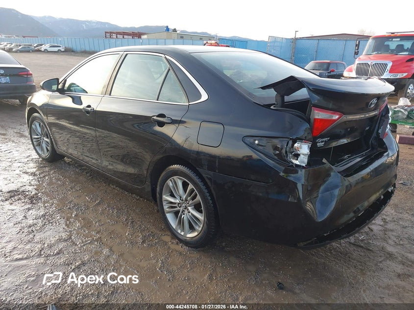 Toyota Camry 2015