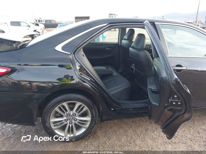 Toyota Camry 2015