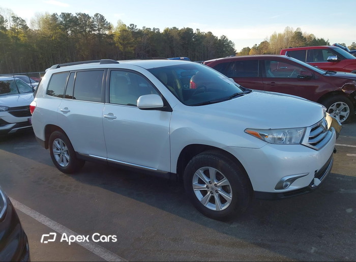 2011 Toyota Highlander - Image 1 of 16