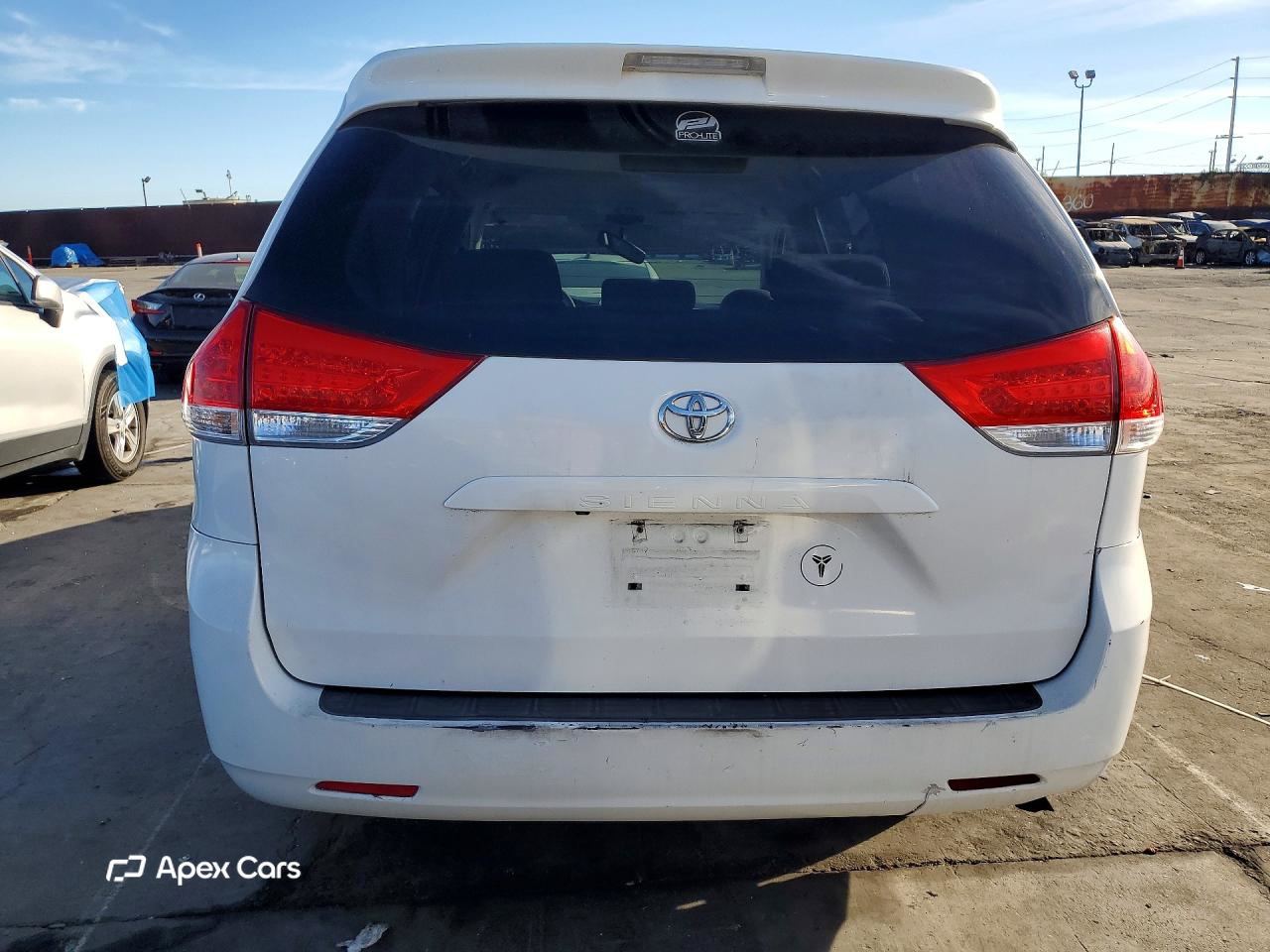 Toyota Sienna 2012