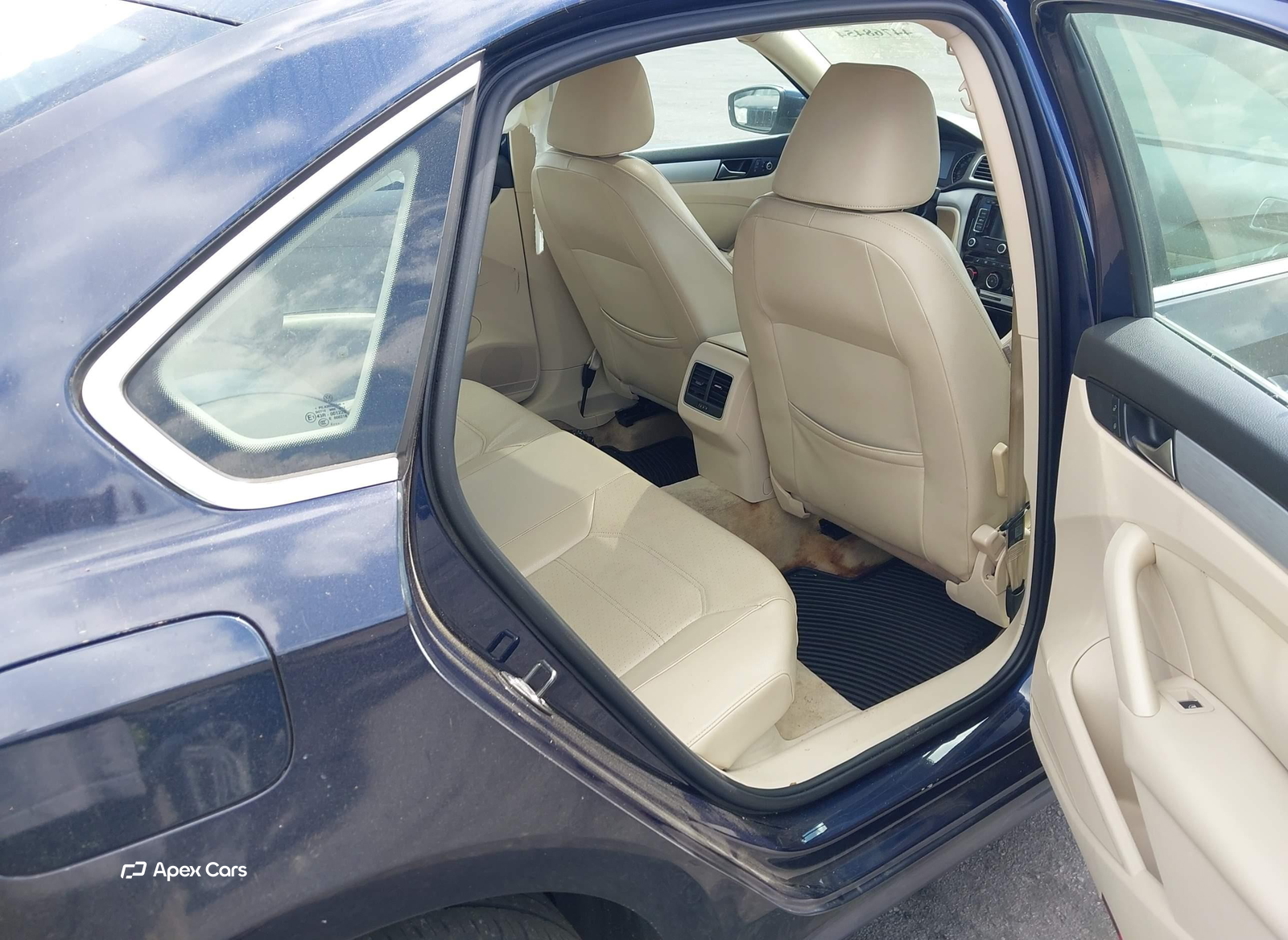 Volkswagen Passat 2013