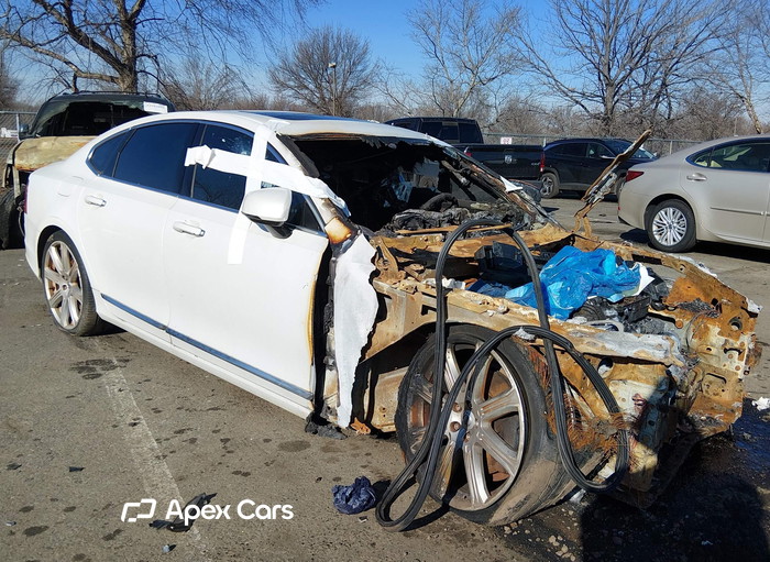 2017 Volvo S90 - Image 1 of 5
