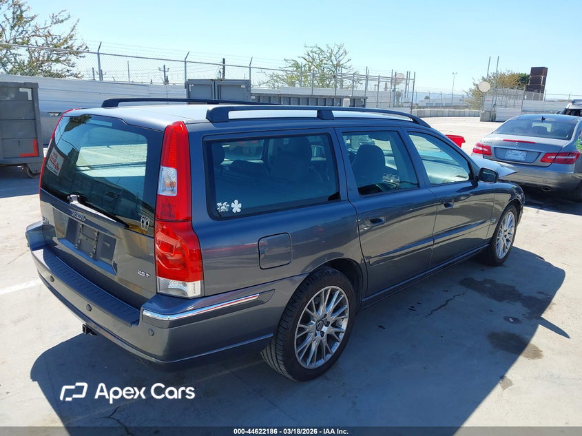 Volvo V70 2006