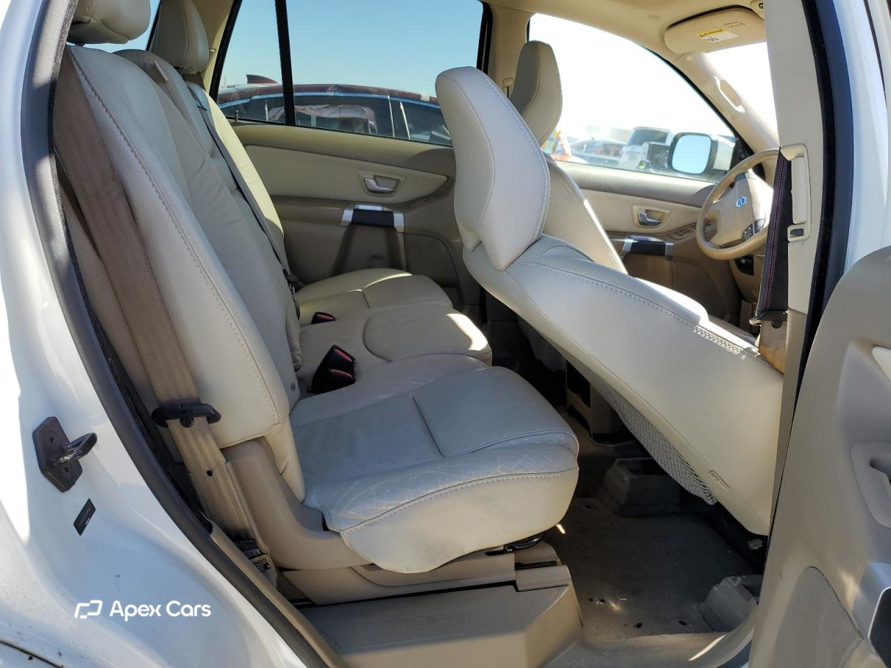 Volvo XC90 2012