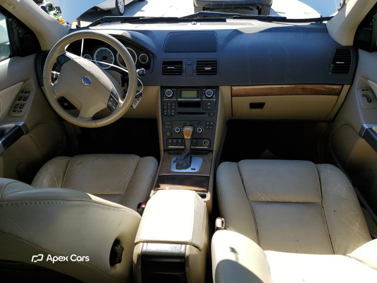 Volvo XC90 2012